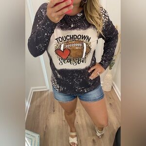 NWT touchdown season graphic long sleeve top size small football